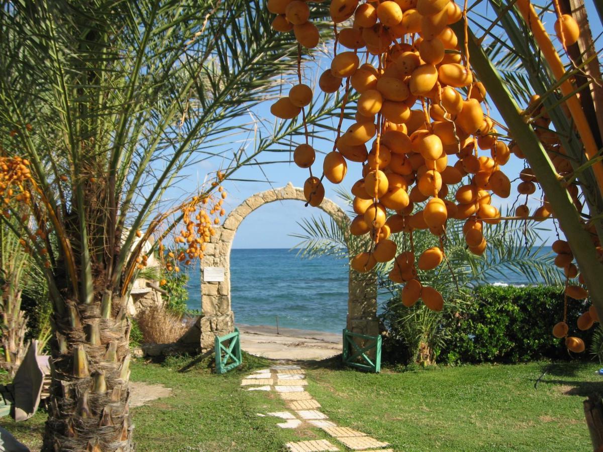 Topset Hotel Agios Georgios  Exterior foto